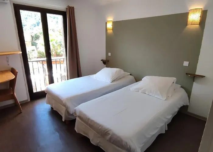 Le Monte Rosso 2* Porto (Corsica)